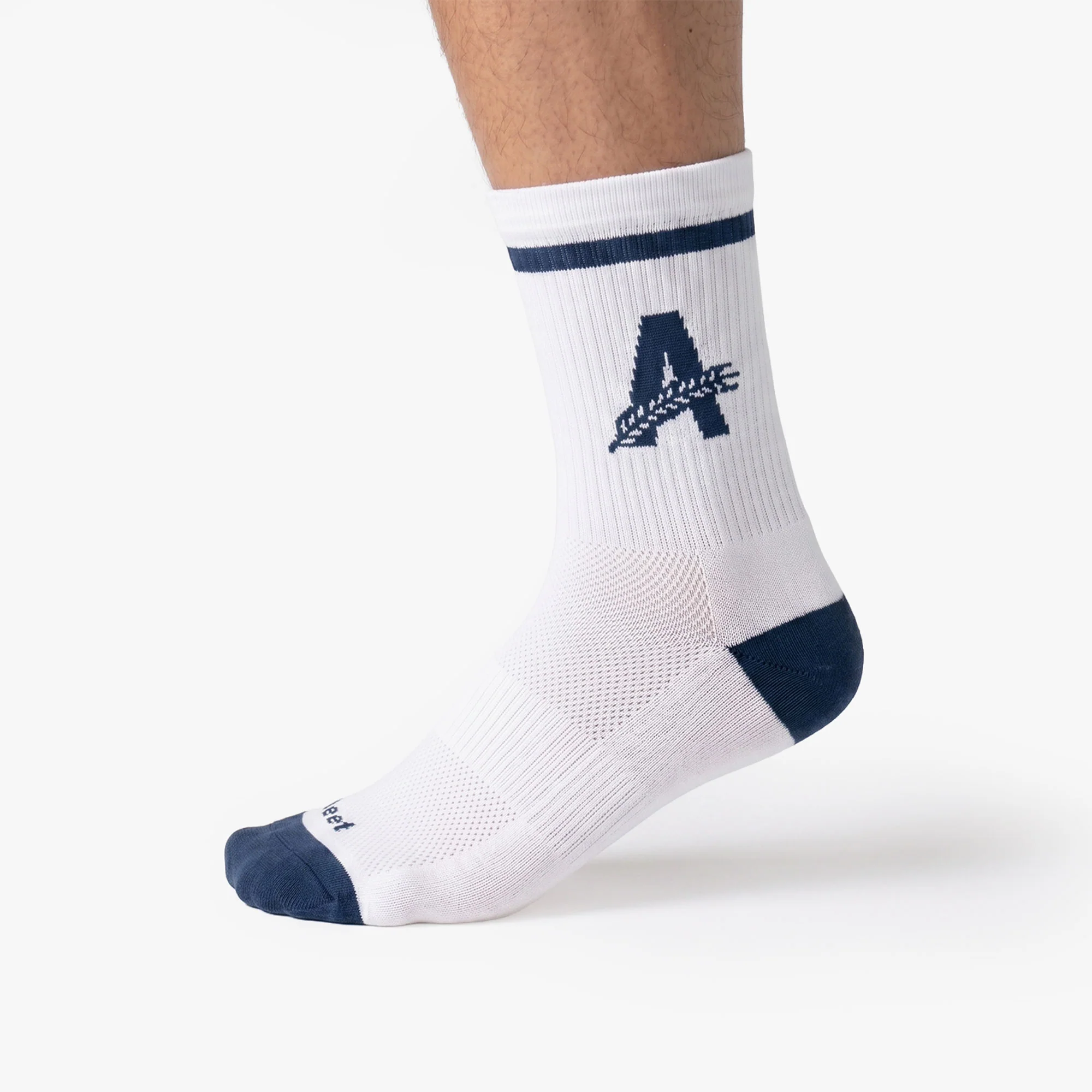 Athletic Brewing DeFeet 6" Aireator Sock - Image 3